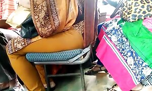 عاشقانه بازی کردن با عکس سکسی کیر تو کوس یک دختر جوان روسی با استفاده از اسباب بازی