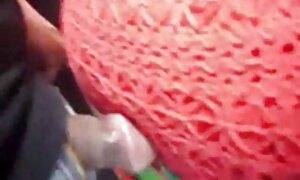ژیگالو با ناراحتی دو عکس سوپر کس زن دختر را پیچید